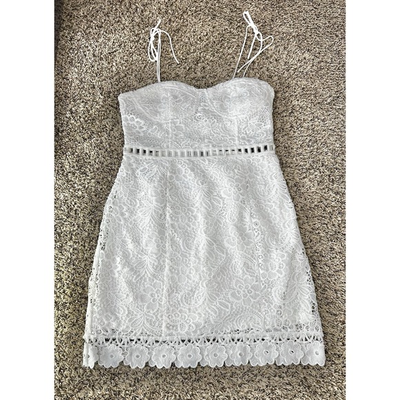 Forever 21 Dresses & Skirts - Forever 21 Floral Lace Corset Dress Size Medium White‎ Fairy Cottagecore